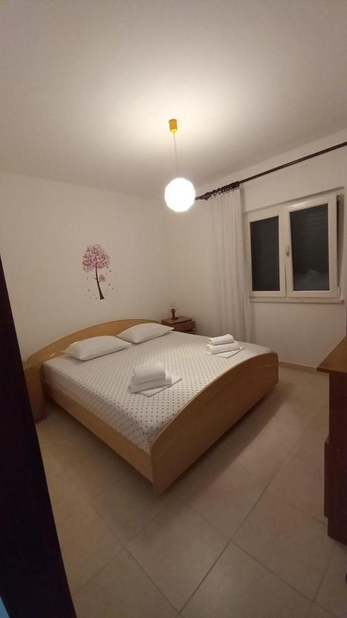 Apartment Marija Marina Esterno foto